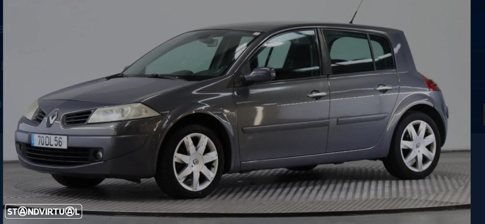 Renault Mégane 1.5 dCi Dynamique S - 2