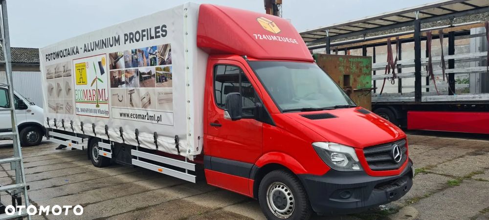 Mercedes-Benz Sprinter - 2