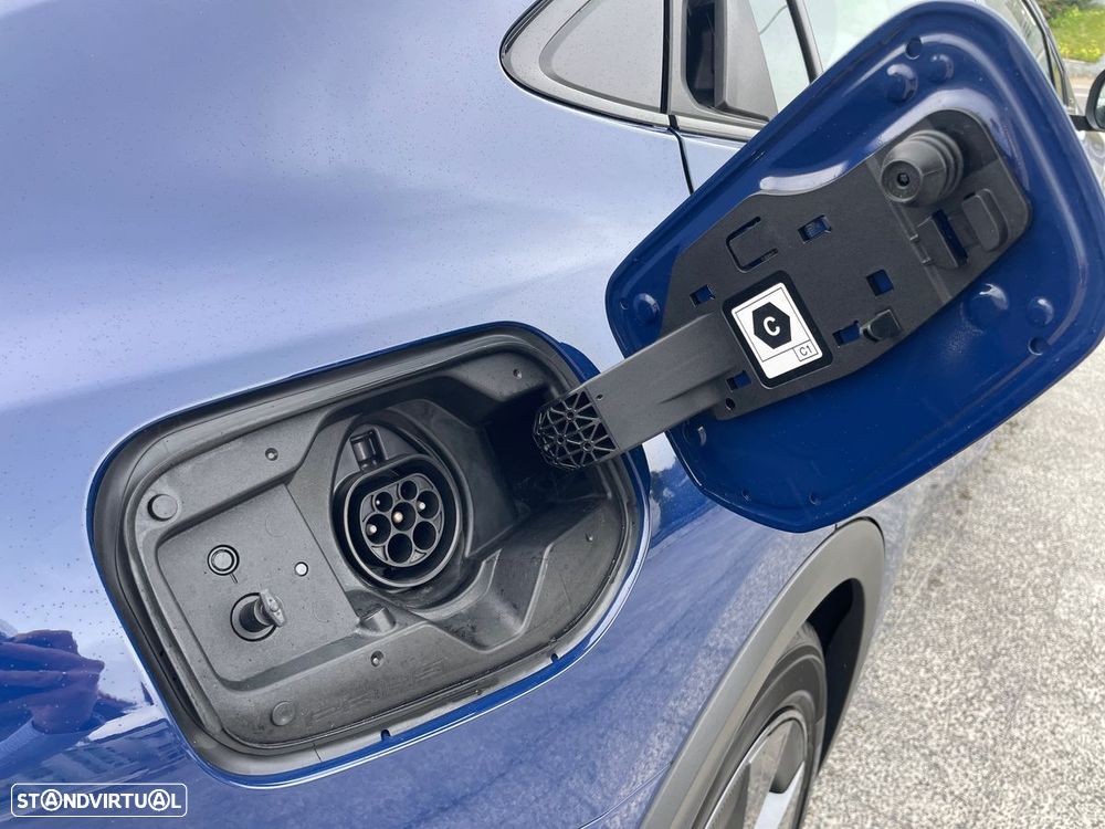 Toyota Prius - 25