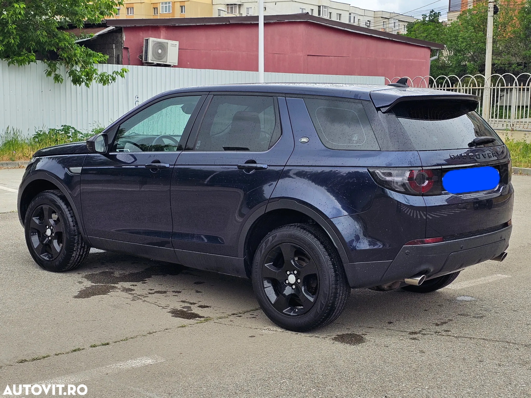 Land Rover Discovery Sport 2.0 l TD4 HSE - 18