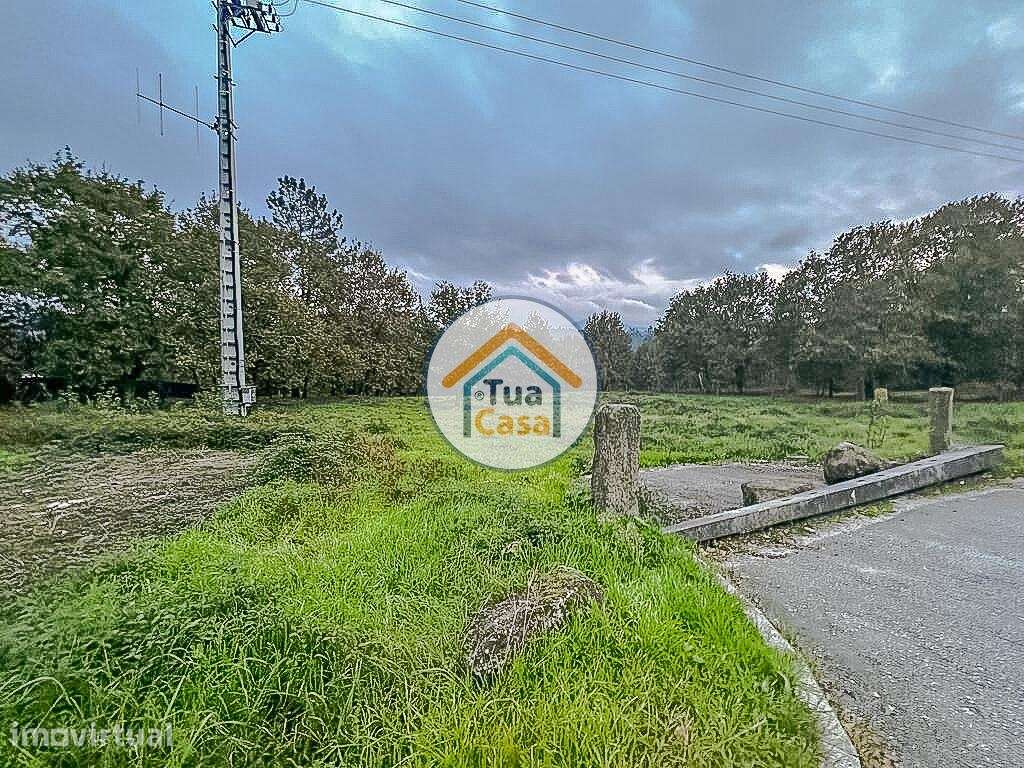 Terreno Rústico com Viabilidade de Construção em São Pedro do Sul - Grande imagem: 2/17