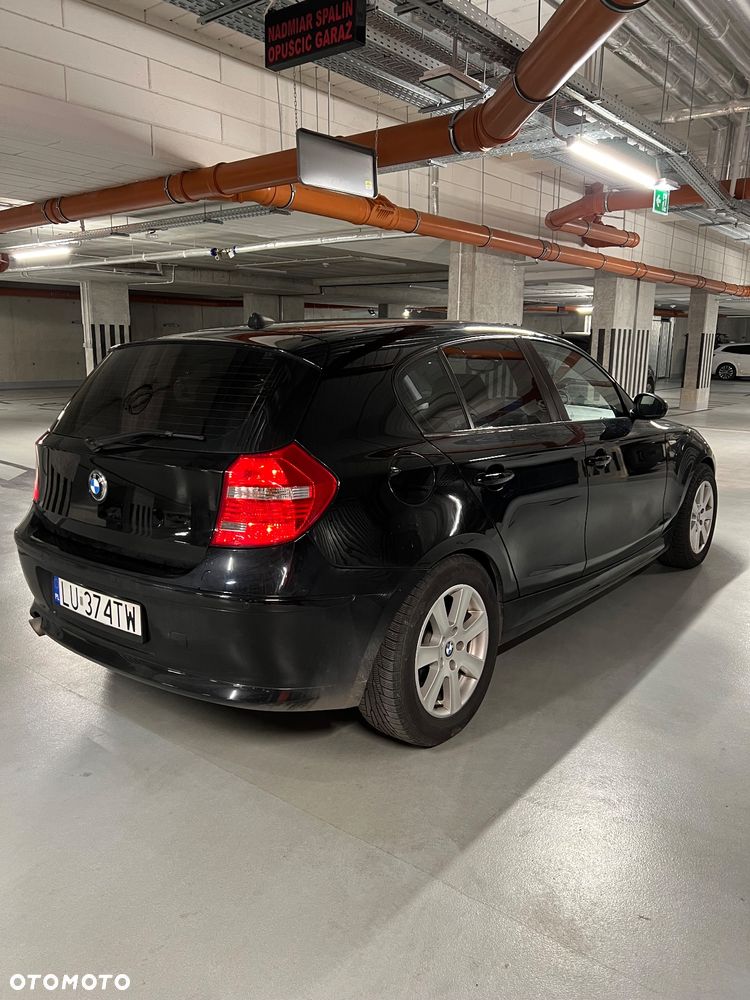 BMW Seria 1 116d DPF - 3