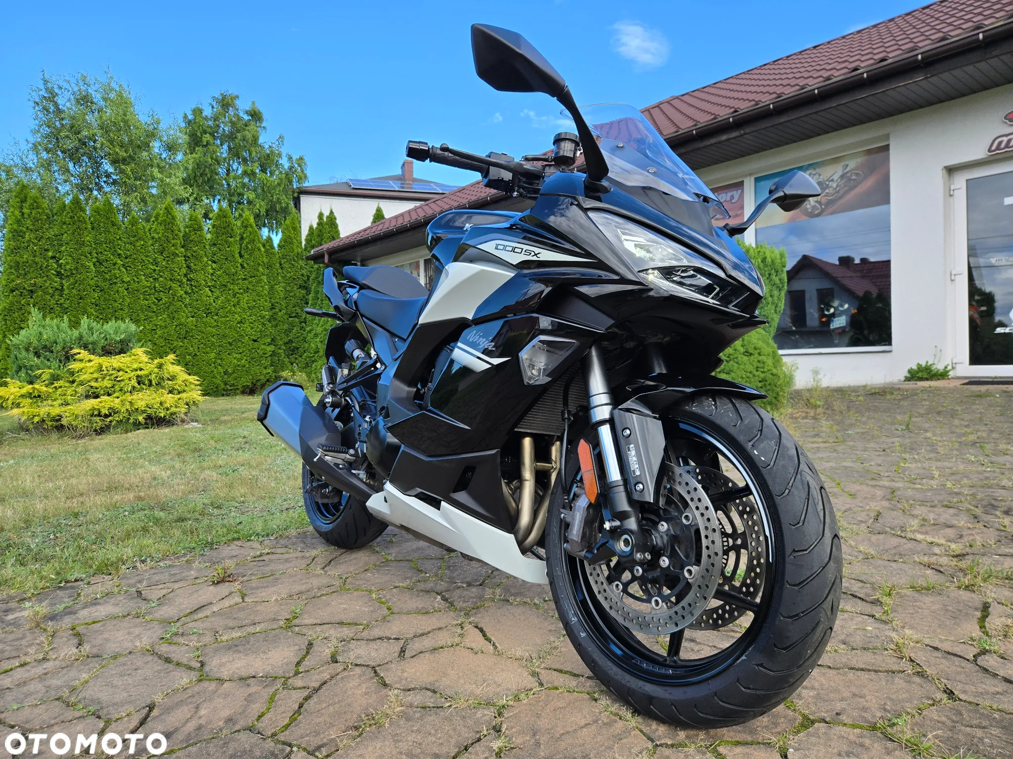 Kawasaki Ninja 1000 SX - 2