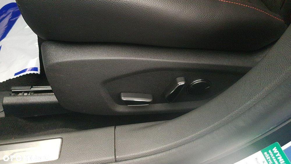Ford Mondeo - 27