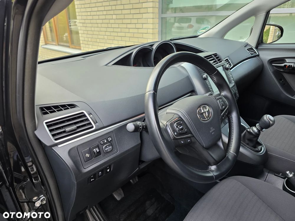 Toyota Verso - 18