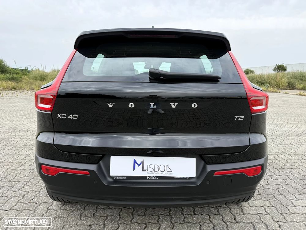 Volvo XC 40 1.5 T2 Momentum - 12