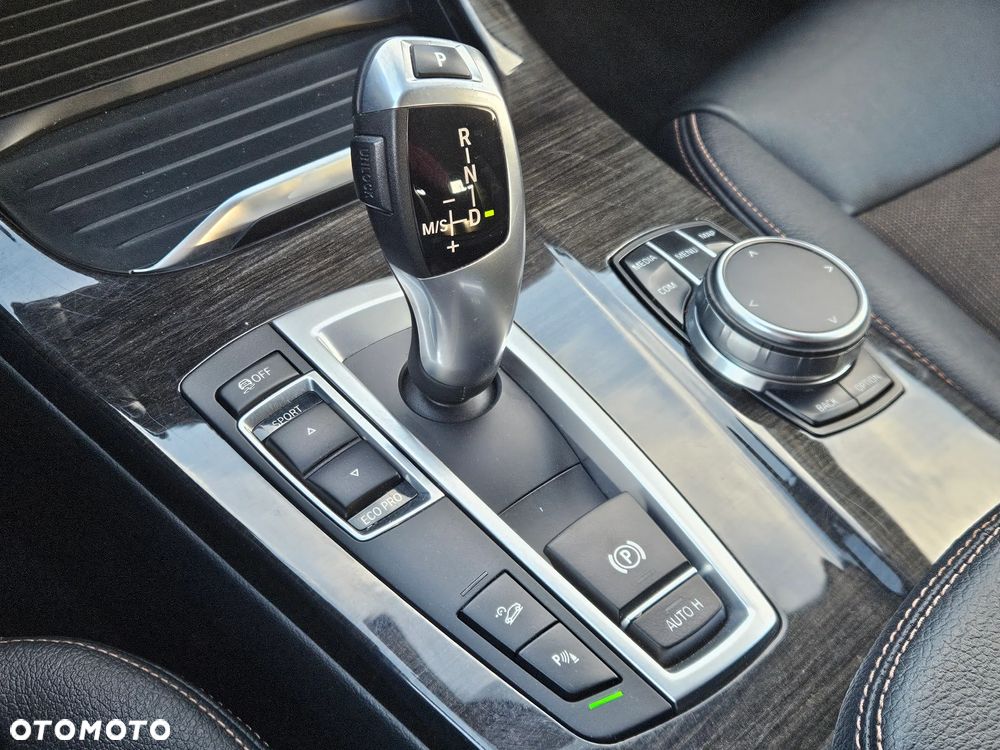 BMW X3 xDrive20i xLine - 24