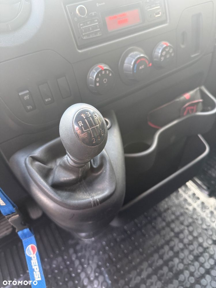 Renault Master - 11