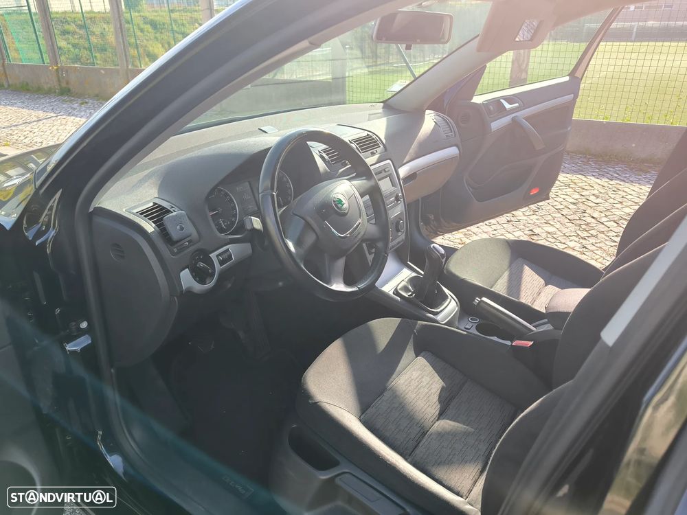 Skoda Octavia Break 1.6 TDi Greenline 107g - 14