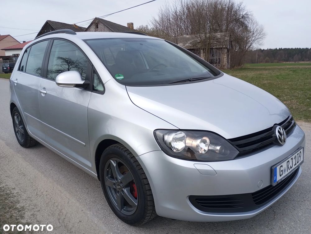 Volkswagen Golf - 11
