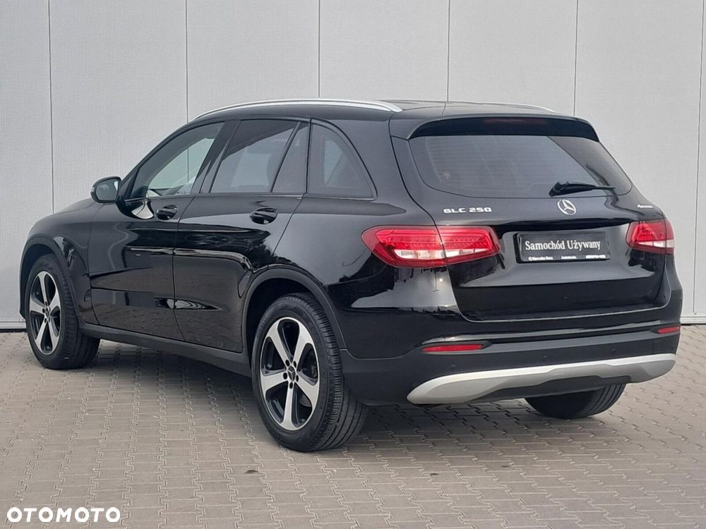 Mercedes-Benz GLC 250 4-Matic - 5