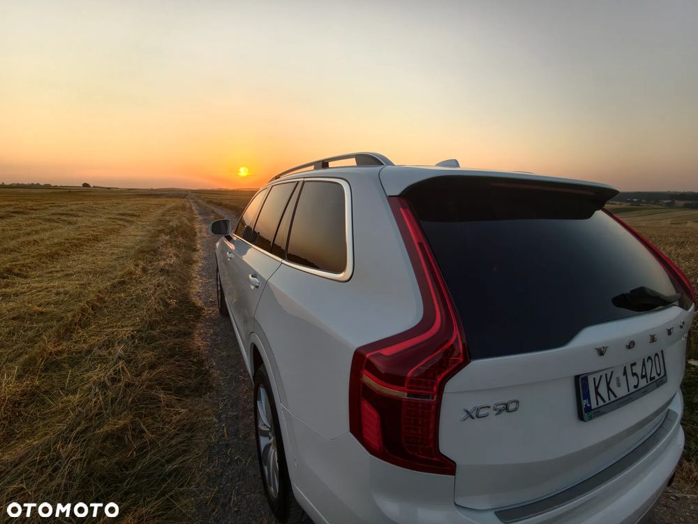 Volvo XC 90 T5 AWD Momentum 7os - 3