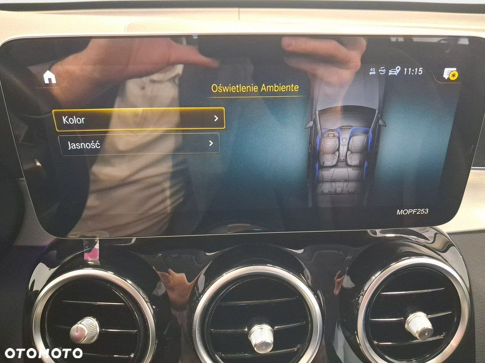 Mercedes-Benz GLC - 24