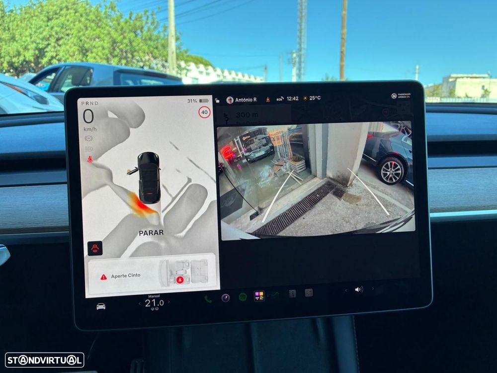 Tesla Model Y Performance Dual Motor AWD - 6