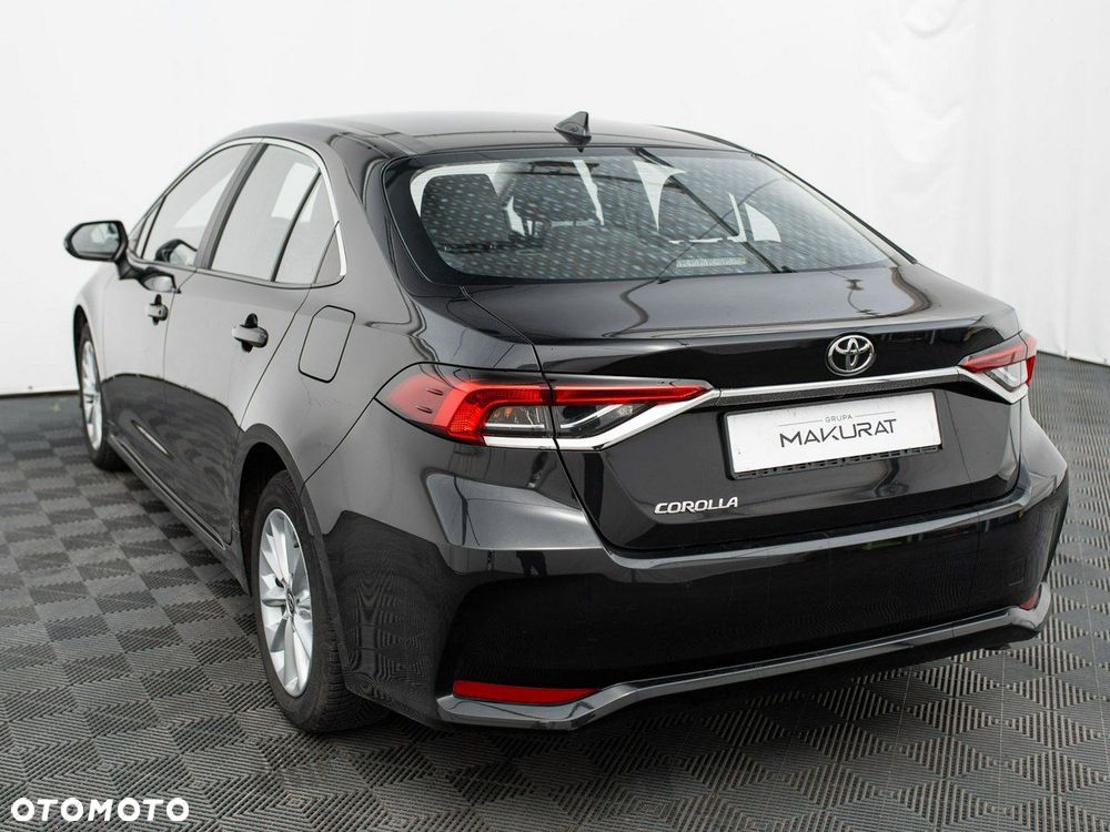 Toyota Corolla - 5
