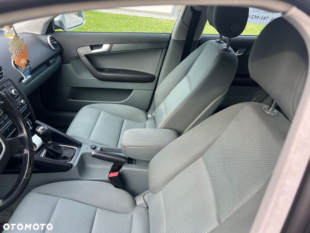 Audi A3 Sportback 1.6 TDI DPF Ambition - 7