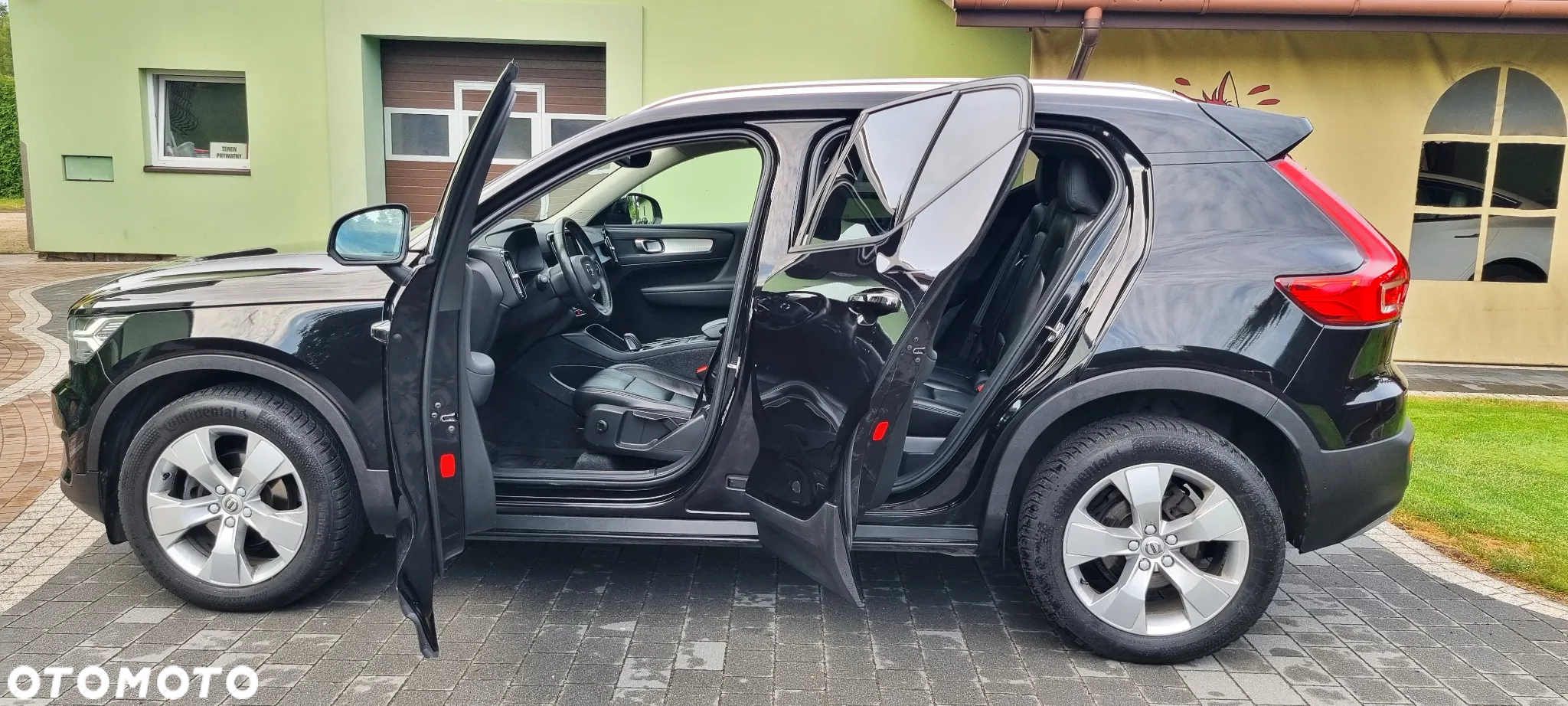 Volvo XC 40 D3 Momentum Pro - 13