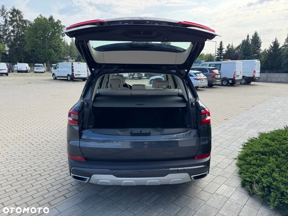 BMW X5 xDrive25d - 9