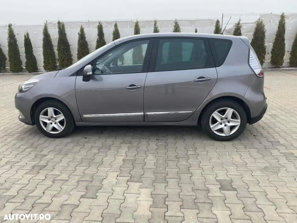 Renault Scenic - 3