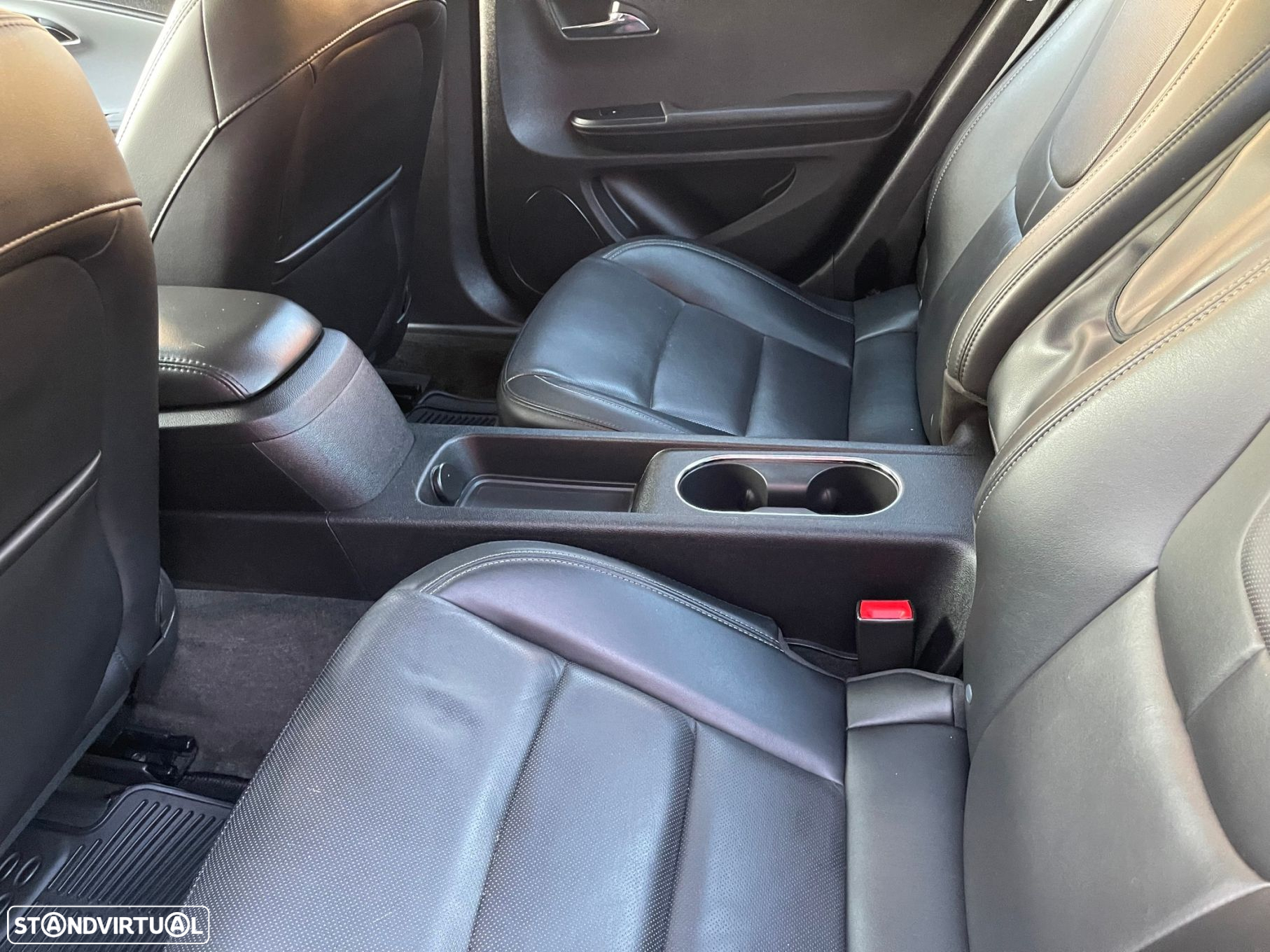 Opel Ampera-e - 26