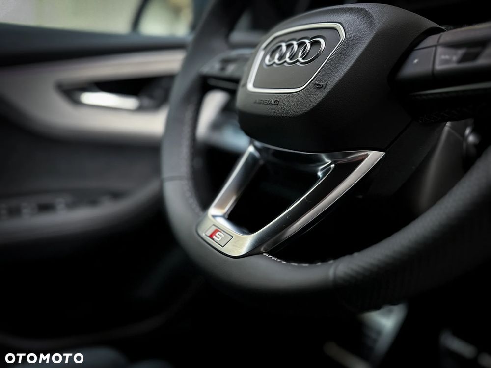 Audi Q8 - 37