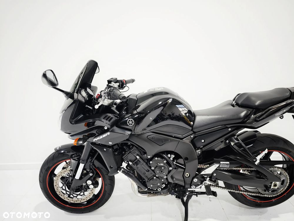 Yamaha FZ - 13