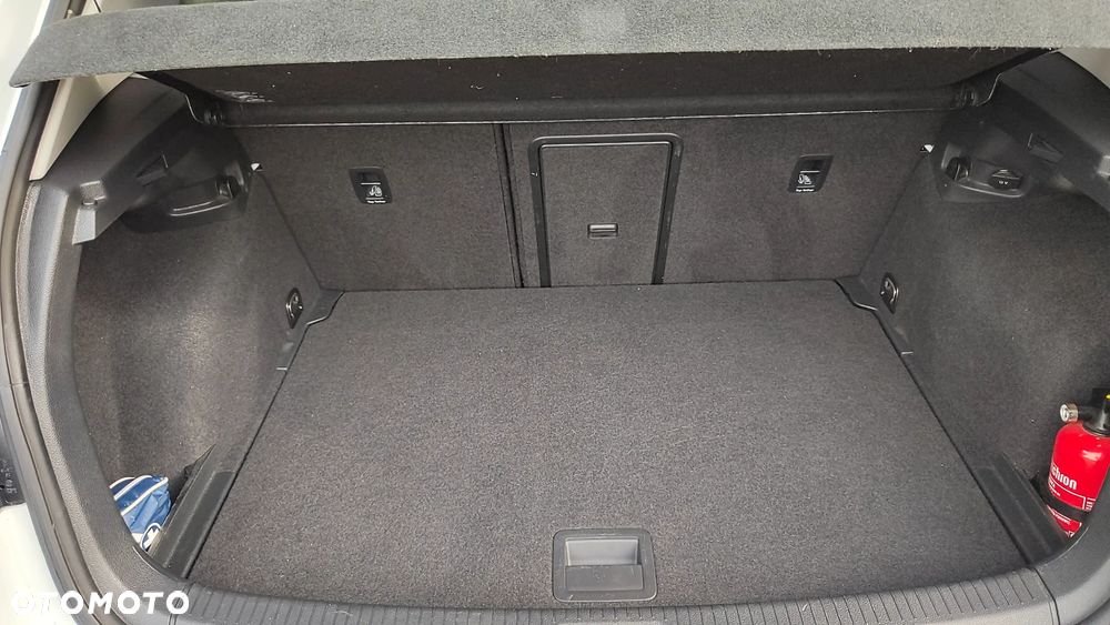 Volkswagen Golf VII 1.4 TSI BMT Highline - 23