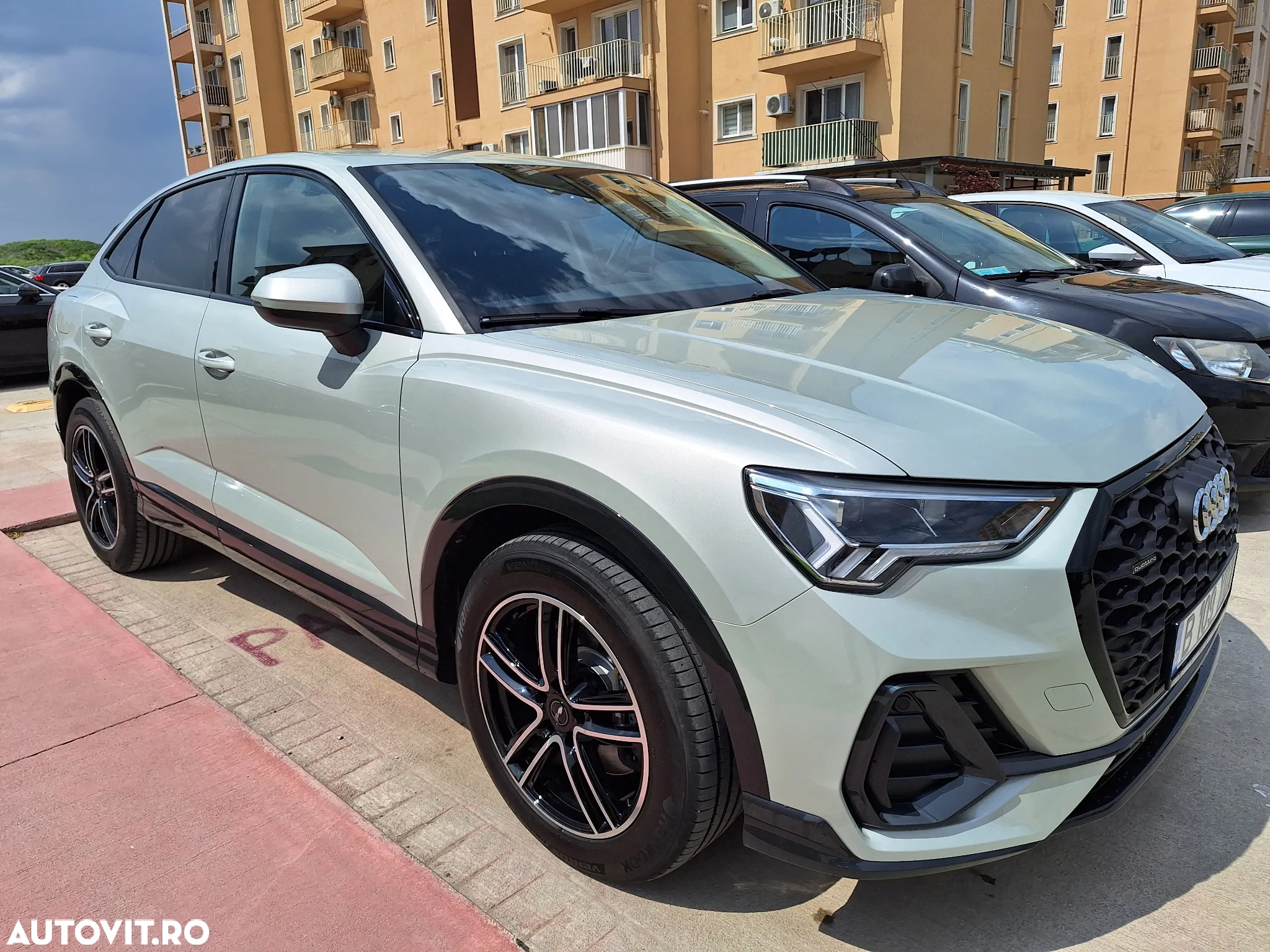 Audi Q3 Sportback 2.0 40 TFSI quattro S tronic Basic - 6