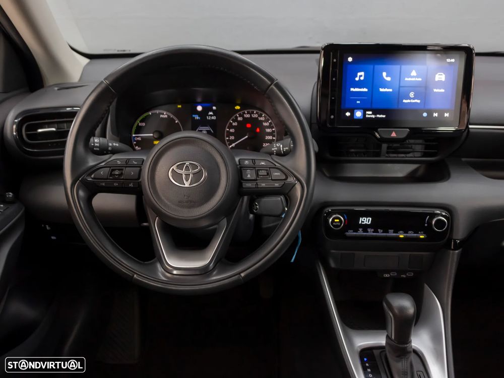 Toyota Yaris 1.5 HDF Comfort Plus - 18