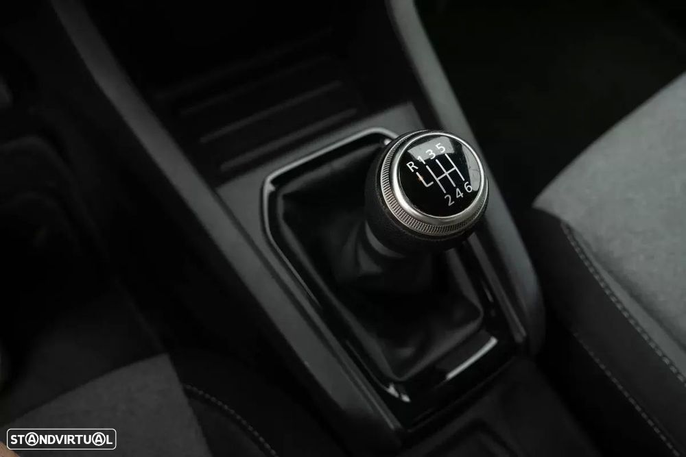 Renault Clio 1.0 TCe Evolution - 16