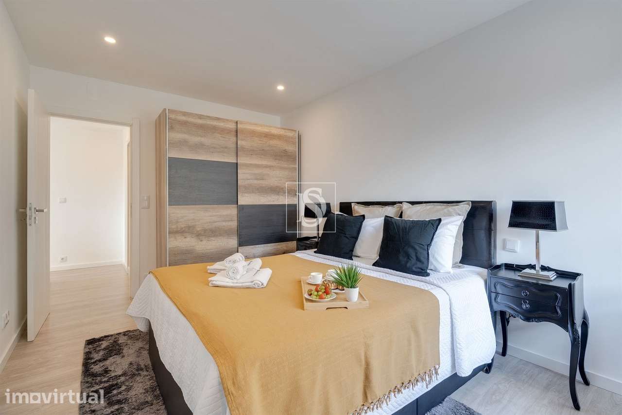 Apartamento T1, Totalmente Renovado, em Aver-o-Mar - Grande imagem: 2/14
