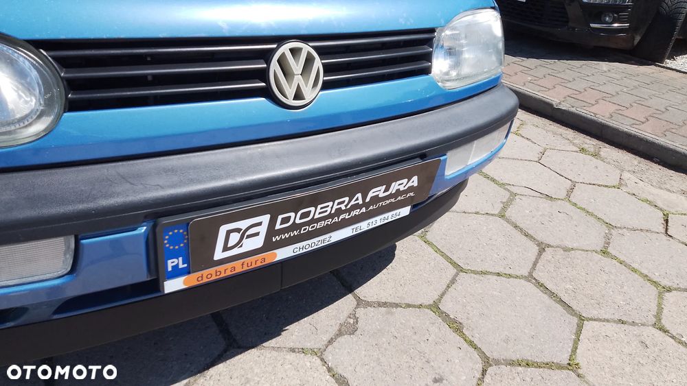 Volkswagen Golf 1.8 CL - 18