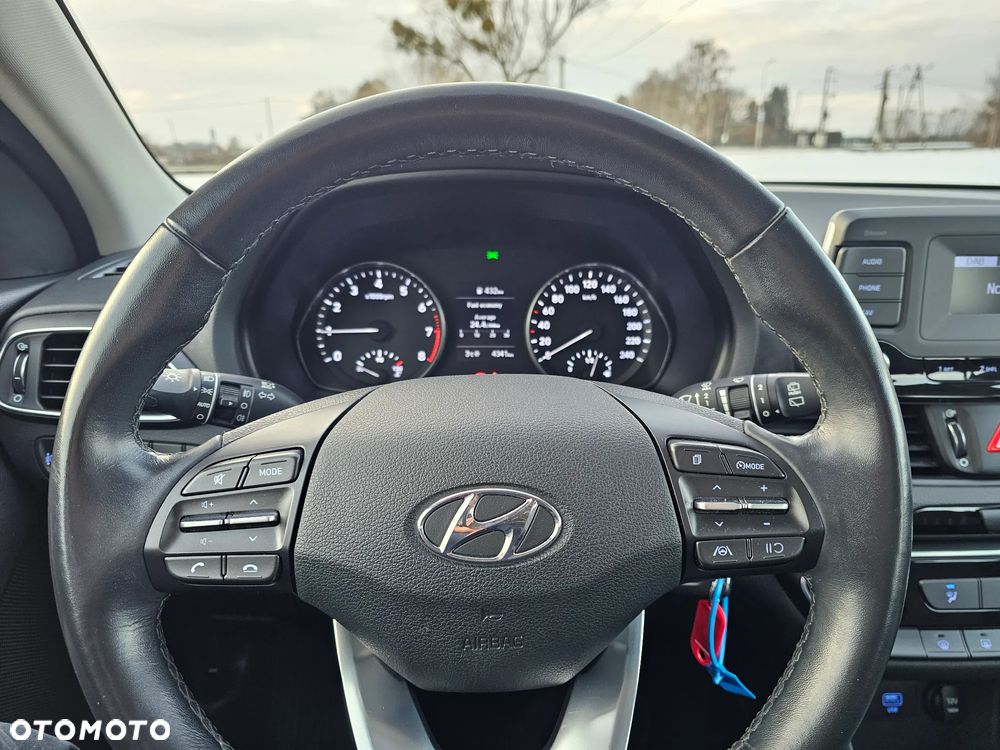 Hyundai i30 - 10