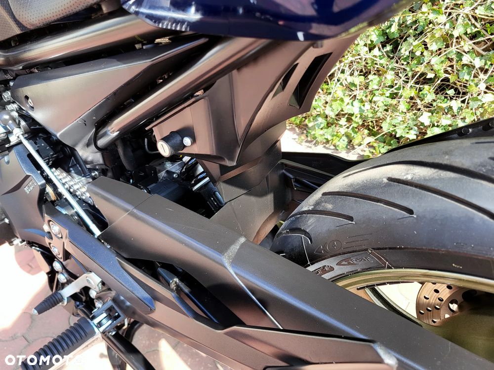 Yamaha XJ - 17