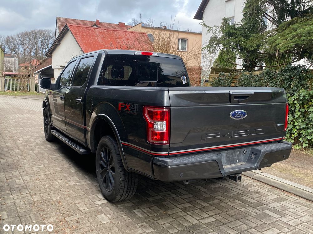 Ford F150 - 4