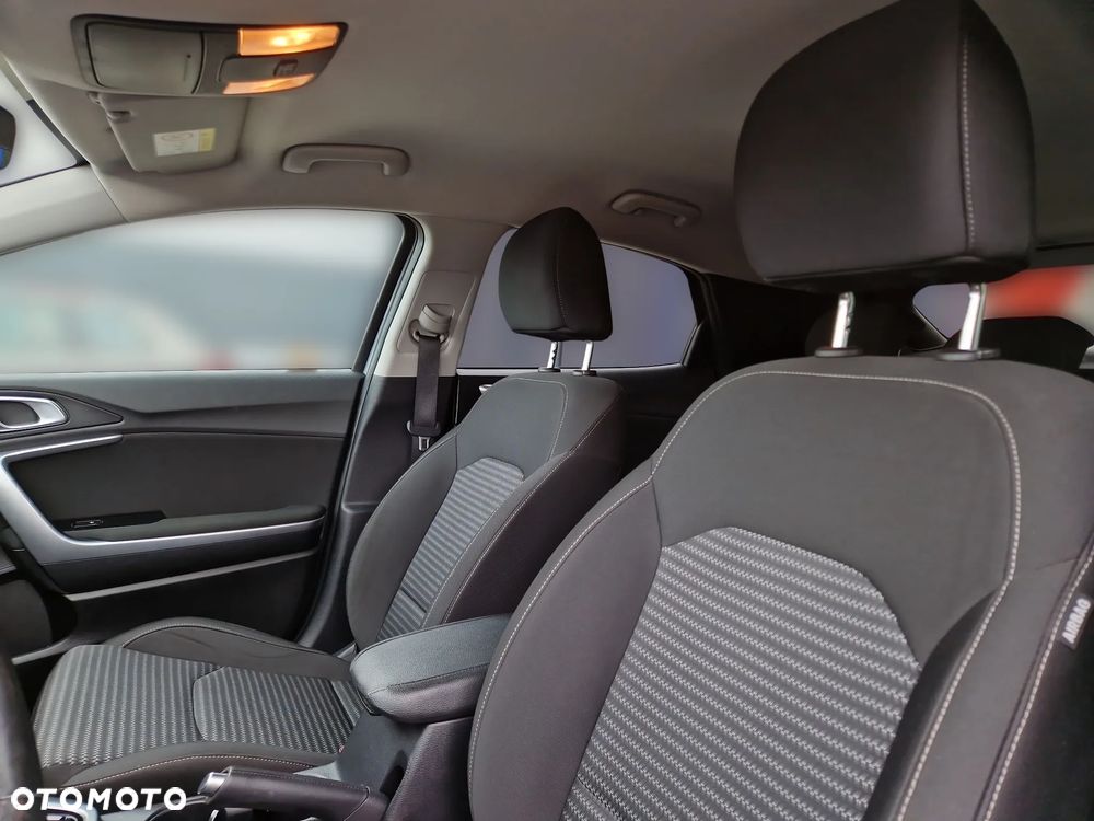 Kia XCeed 1.5 T-GDI M DCT - 15