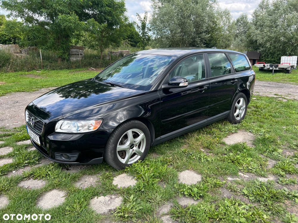 Volvo V50 2.0D DPF Powershift - 1