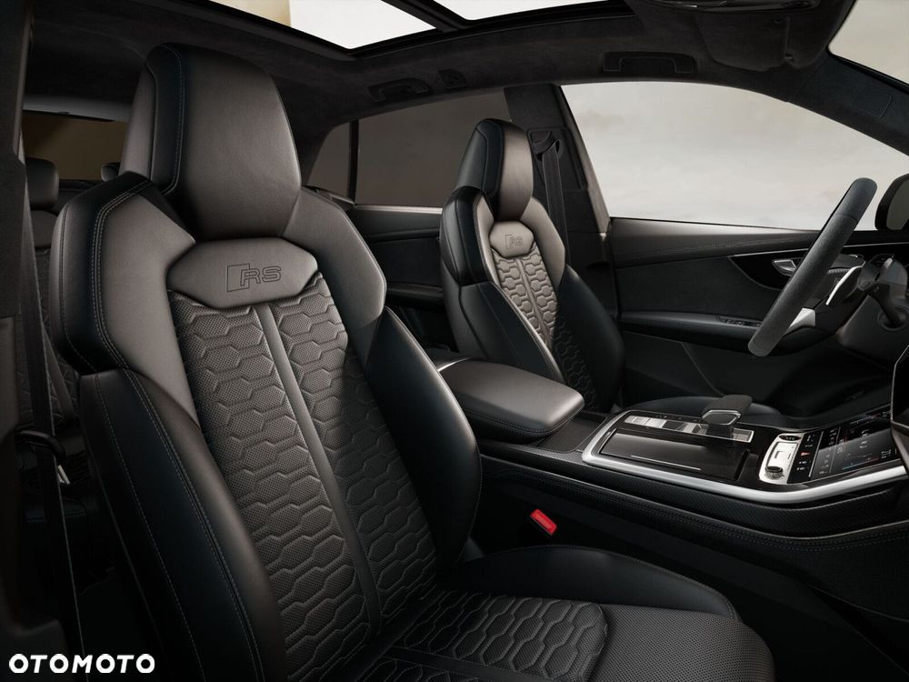 Audi RS Q8 - 8