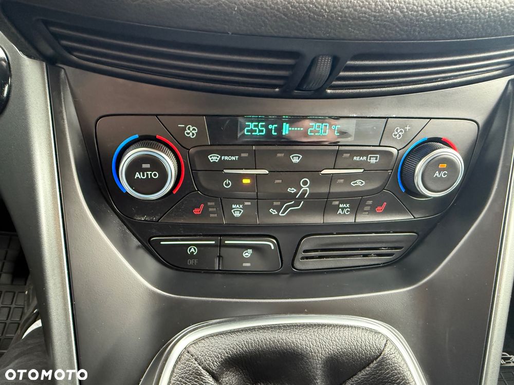 Ford Kuga 1.5 EcoBoost 2x4 Business Edition - 22