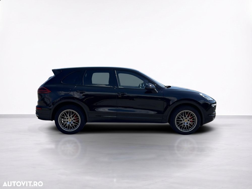 Porsche Cayenne - 7