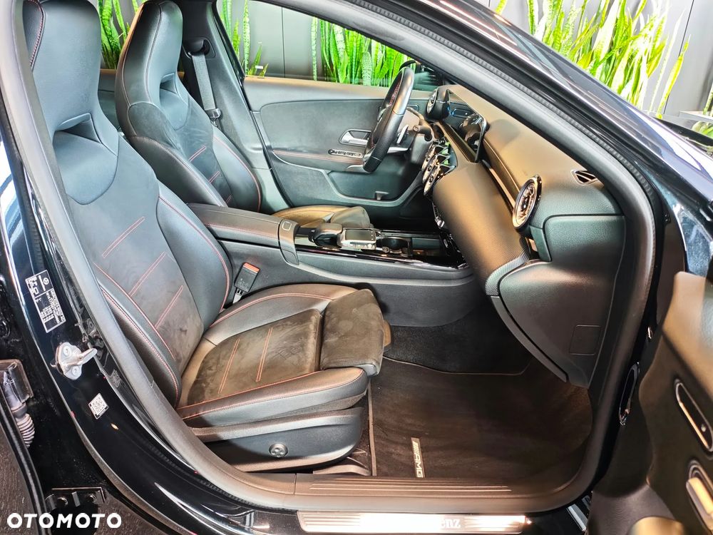Mercedes-Benz Klasa A 200 AMG Line 7G-DCT - 19