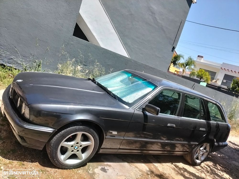 BMW 525 tds Touring - 1
