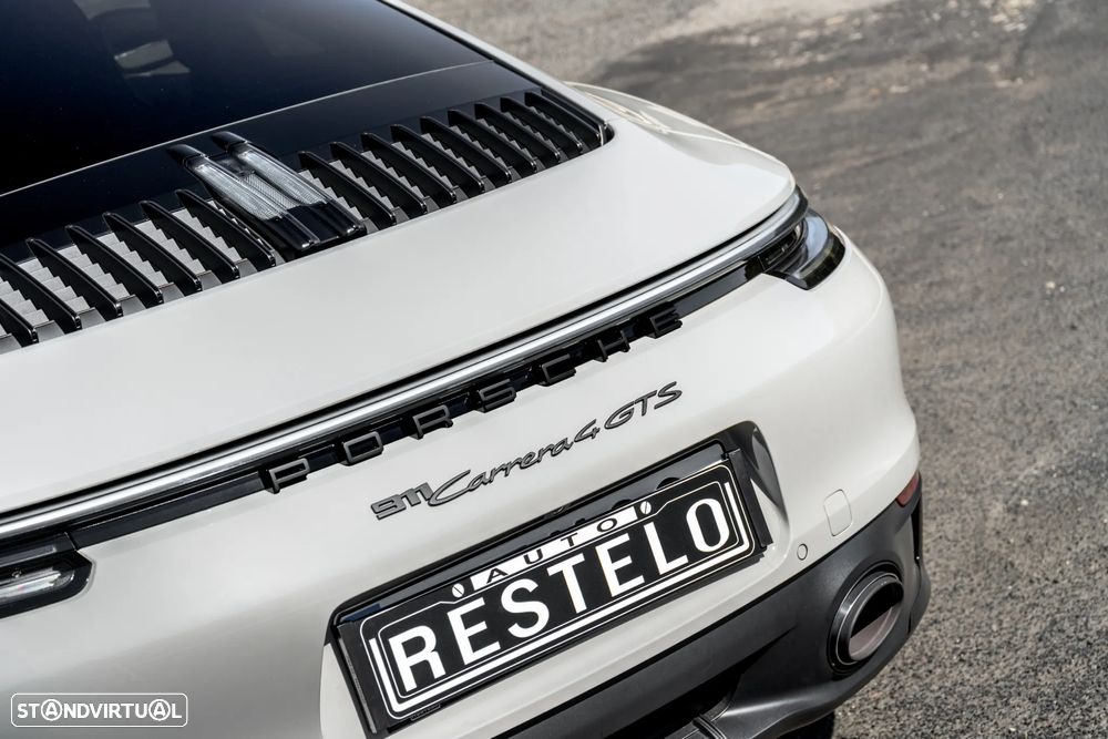 Porsche 911 (992) Carrera 4 GTS PDK - 12