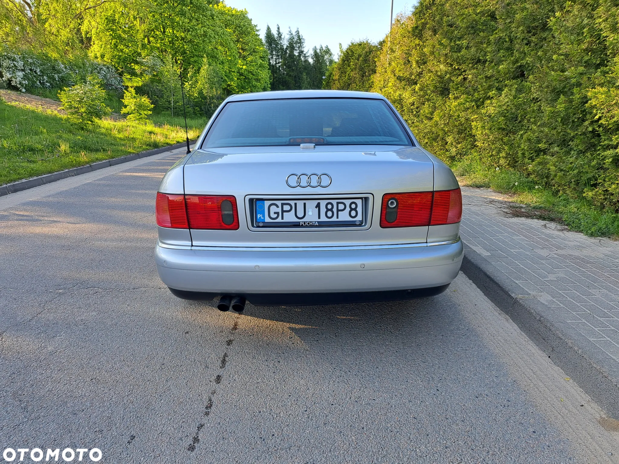 Audi A8 3.7 Quattro - 5