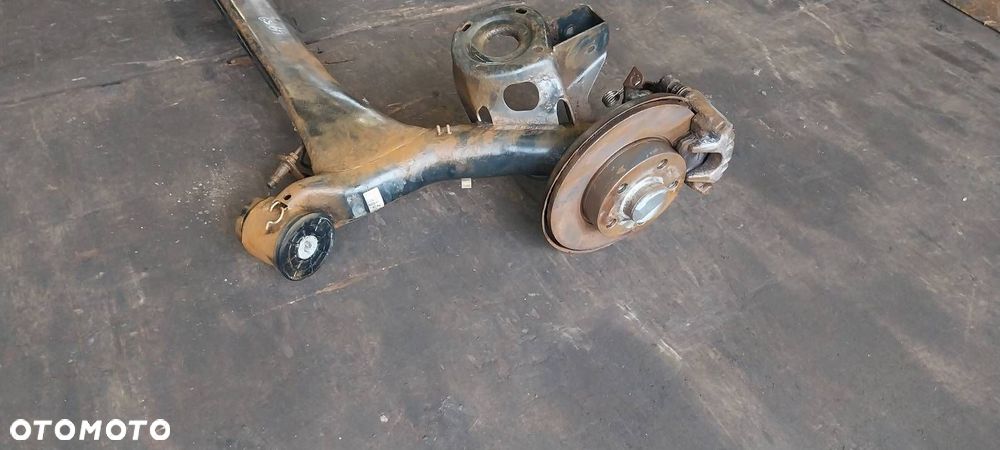 BELKA OŚ ZAWIESZENIA TYŁ TARCZE Z ABS SEAT IBIZA III - 2