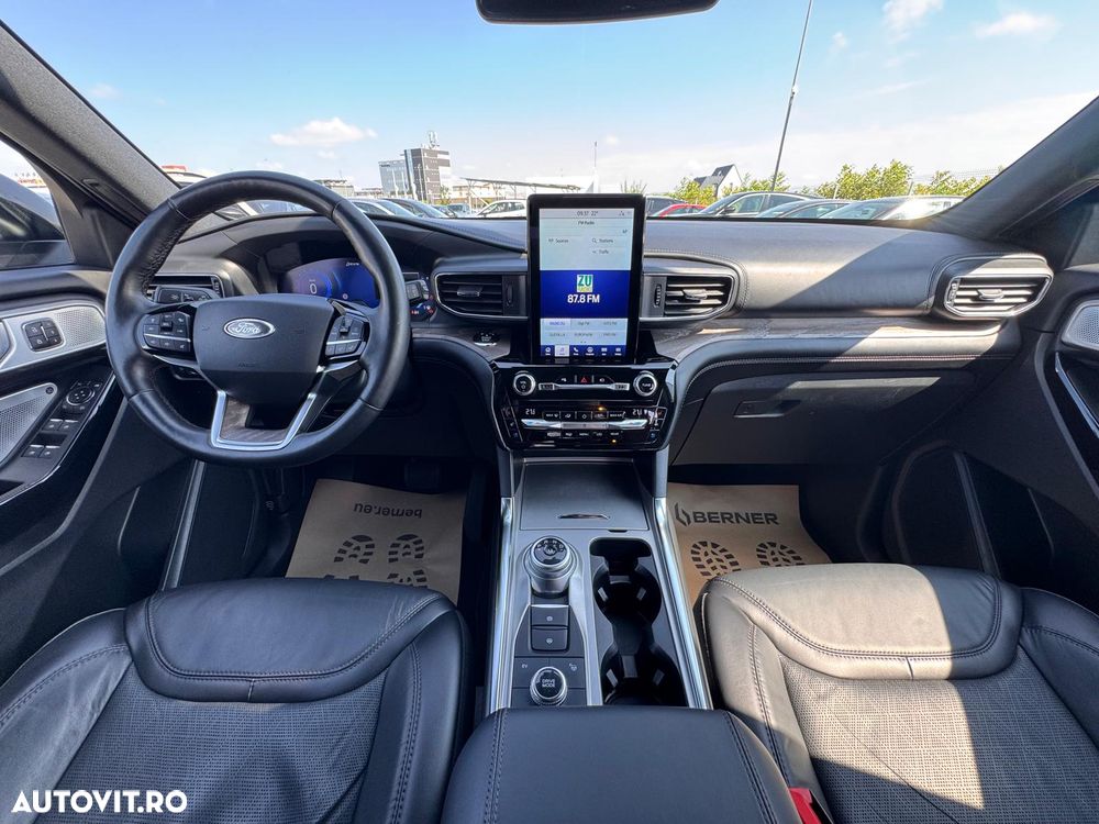 Ford Explorer EcoBoost Plug-in Hybrid PLATINUM - 25