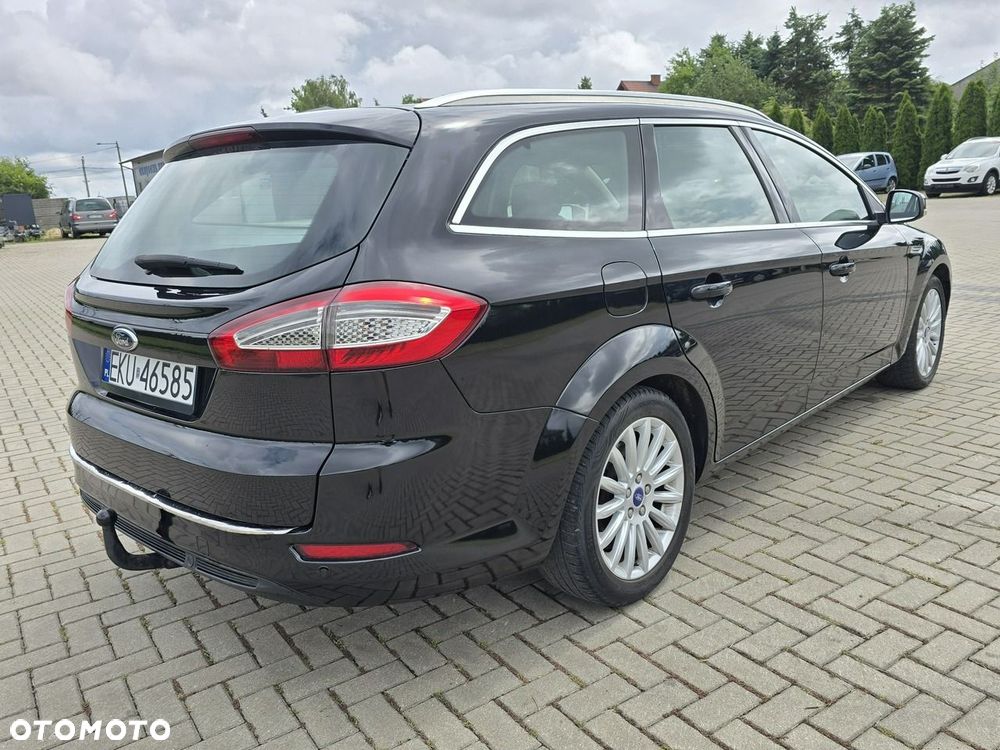 Ford Mondeo - 12