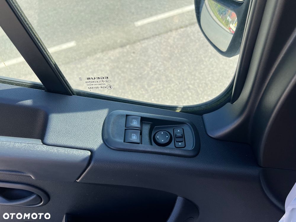 Renault Master - 21
