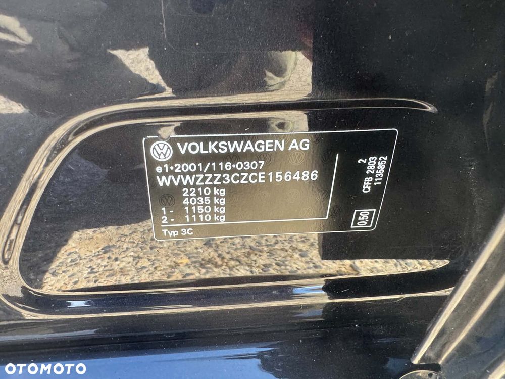 Volkswagen Passat 2.0 TDI Highline DSG - 31