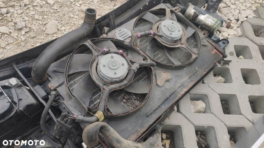 CC PAS PRZEDNI CHŁODNICE CORDOBA IBIZA FL 99- ALH - 4